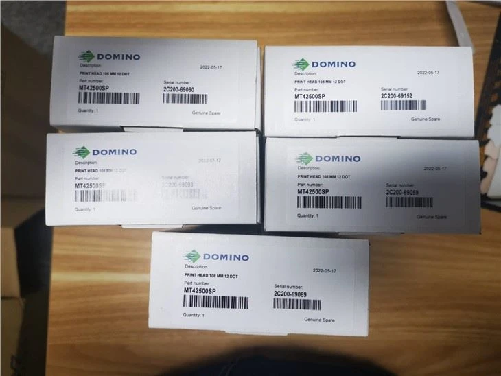 Domino printhead packaging